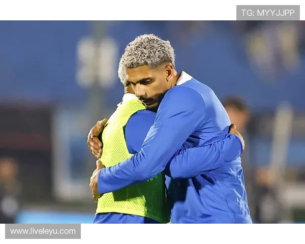 阿劳霍：乌拉圭中后卫的坚实防线，未来之星崛起